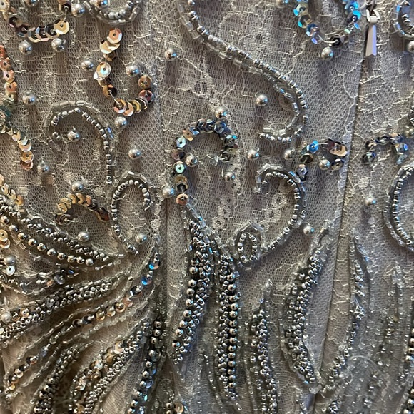 Beaded evening gown - Picture 7 of 9